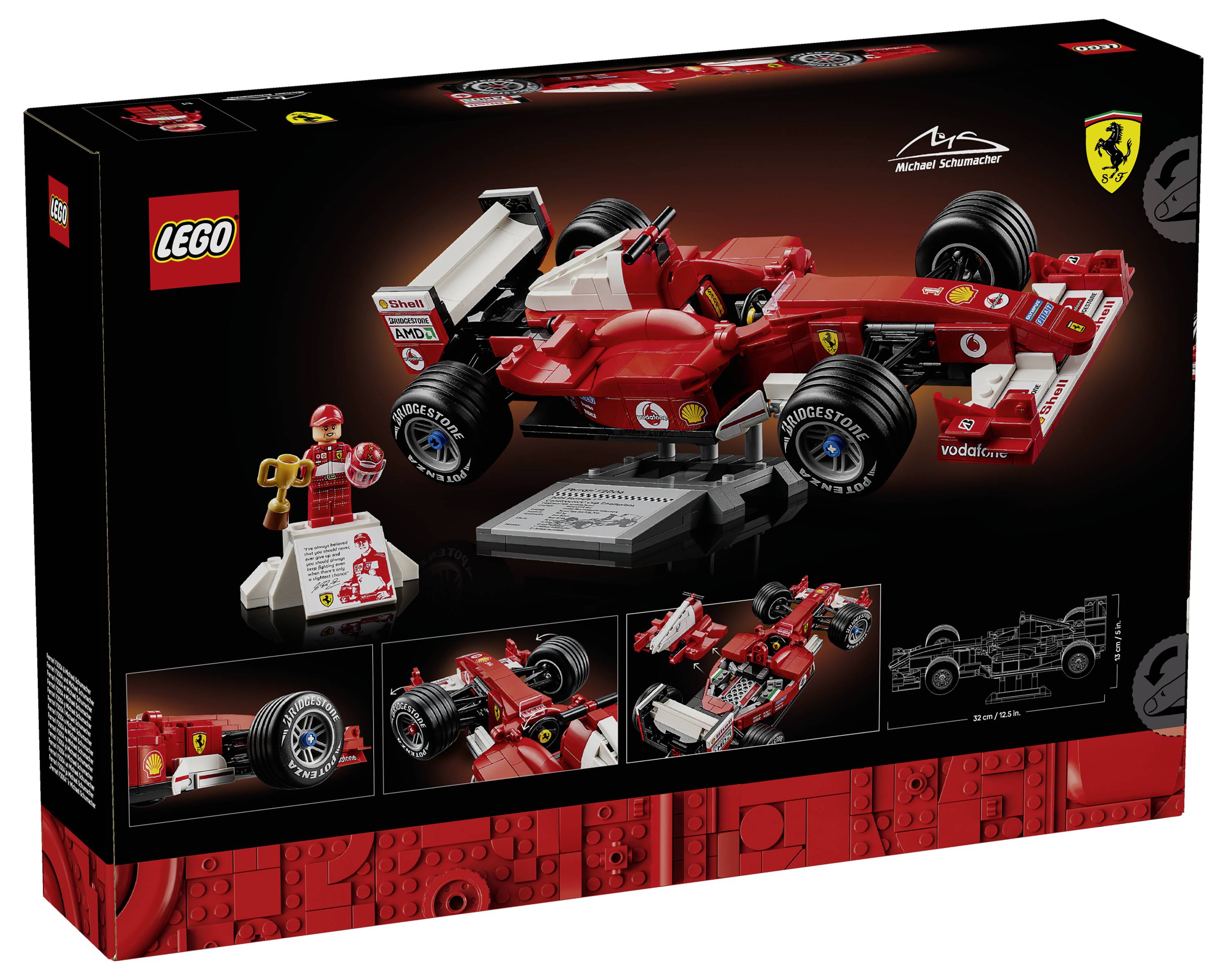 'Krabice sady LEGO Ferrari F1 obsahuje model auta, figurku řidiče a příslušenství. Zahrnuje konstrukční schémata a značky brandu.'