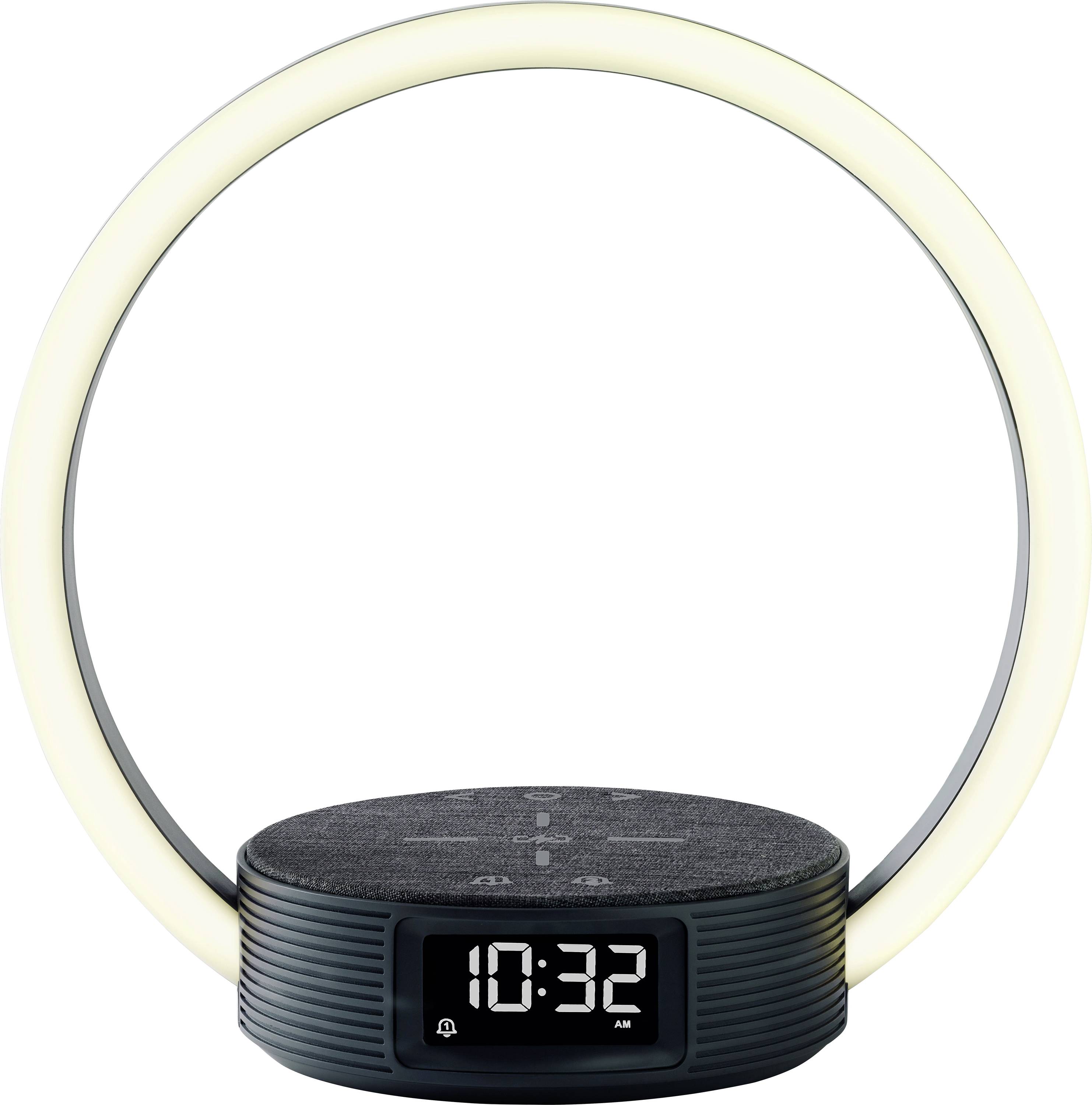 Moderní stolní lampa s kruhový prstenem LED světla a digitálními hodinami zobrazujícími „10:32 dop." na elegantní černé podstavě.