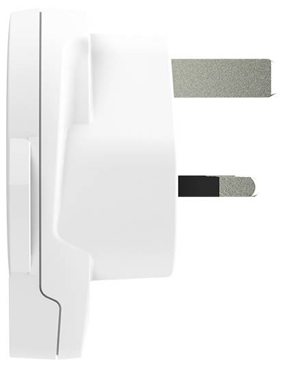 Detailní pohled zezadu na bílou elektrickou zástrčku se dvěma plochými kolíky, vhodnou pro použití v zásuvkách.