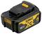 Černá a žlutá baterie DeWalt 18V XR s lithium-ionovými články o kapacitě 4Ah, určená pro použití v elektrickém nářadí.