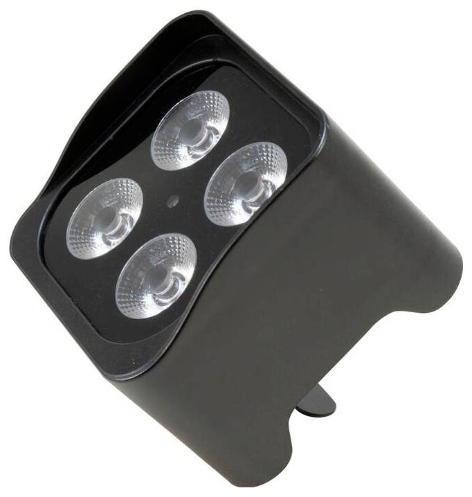 Detailní snímek černého LED světelného zařízení se čtyřmi kulatými světelnými čočkami, navržené pro aplikace směrového osvětlení.