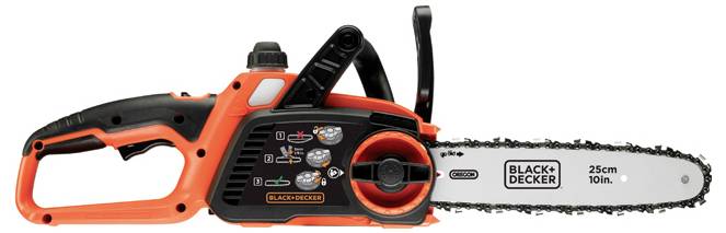 Elektrická motorová pila s logem 'Black+Decker', oranžový a černý design, zobrazující bezpečnostní pokyny a čepel o délce 10 palců.