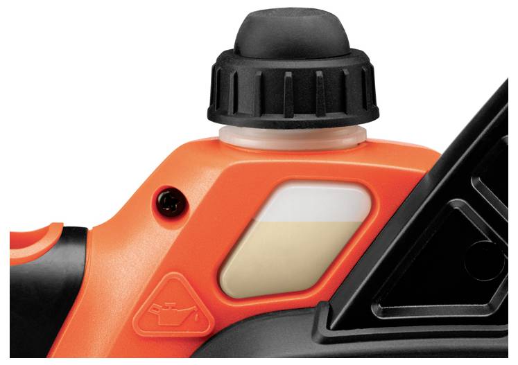 Detailní snímek oranžové a černé součástky stroje s víčkem na vrcholu, která připomíná nástroj nebo součást zařízení, s malým indikátorem oleje.
