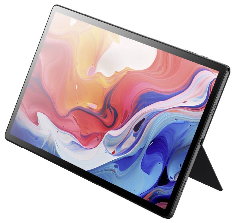 Tablet s živým, abstraktním vzorem vytvořeným krouživými tahy na obrazovce, zobrazující červené, modré a oranžové barvy, spočívající na stojanu.