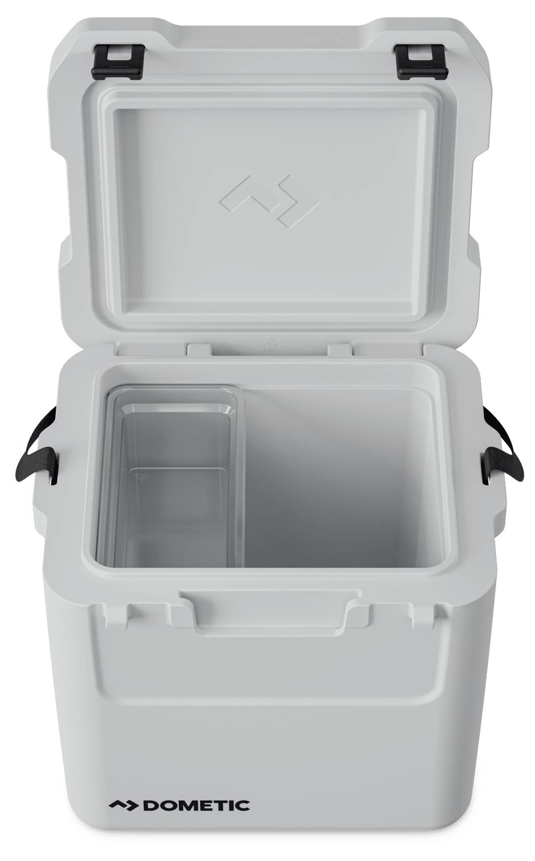 Otevřený šedý chladicí box Dometic s víkem zaklopnutým nahoru, který ukazuje prázdný izolovaný vnitřek a odnímatelný dělicí košík uvnitř.