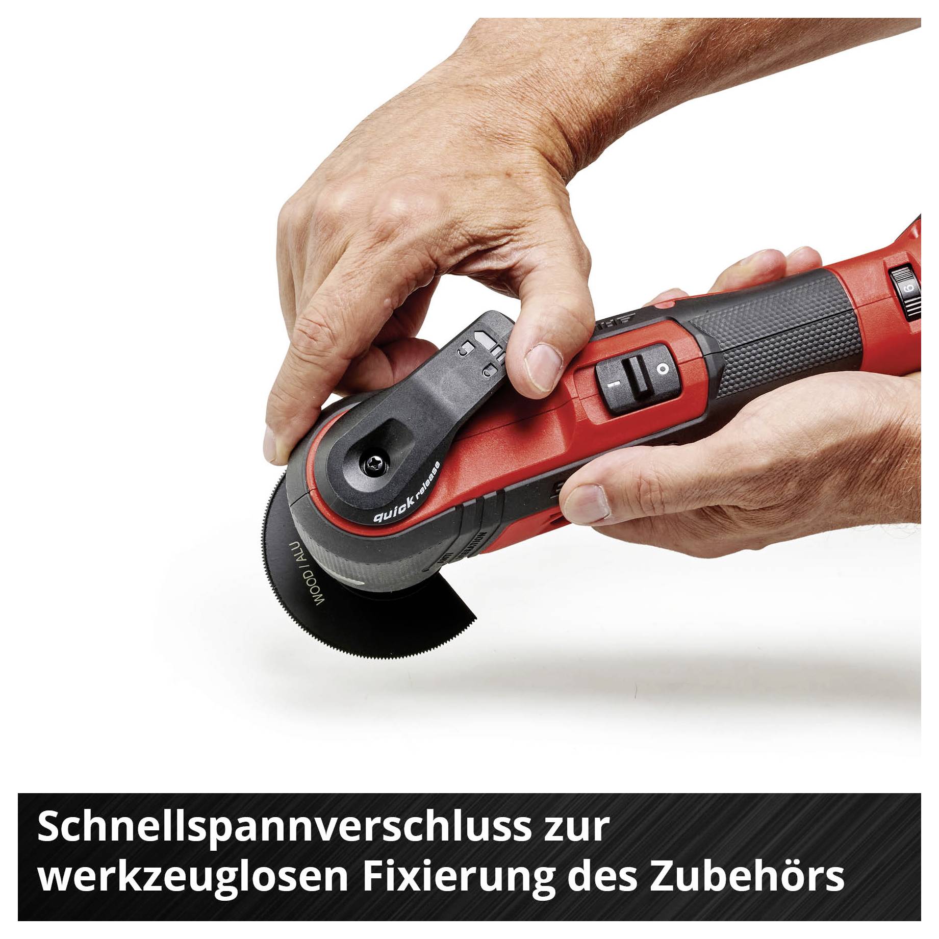 Červený elektrický rotační stroj s rychloupínací svěrkou držený v jedné ruce. Text na obrázku: 'Rychloupínací svěrka pro bezstrojovou fixaci příslušenství'.