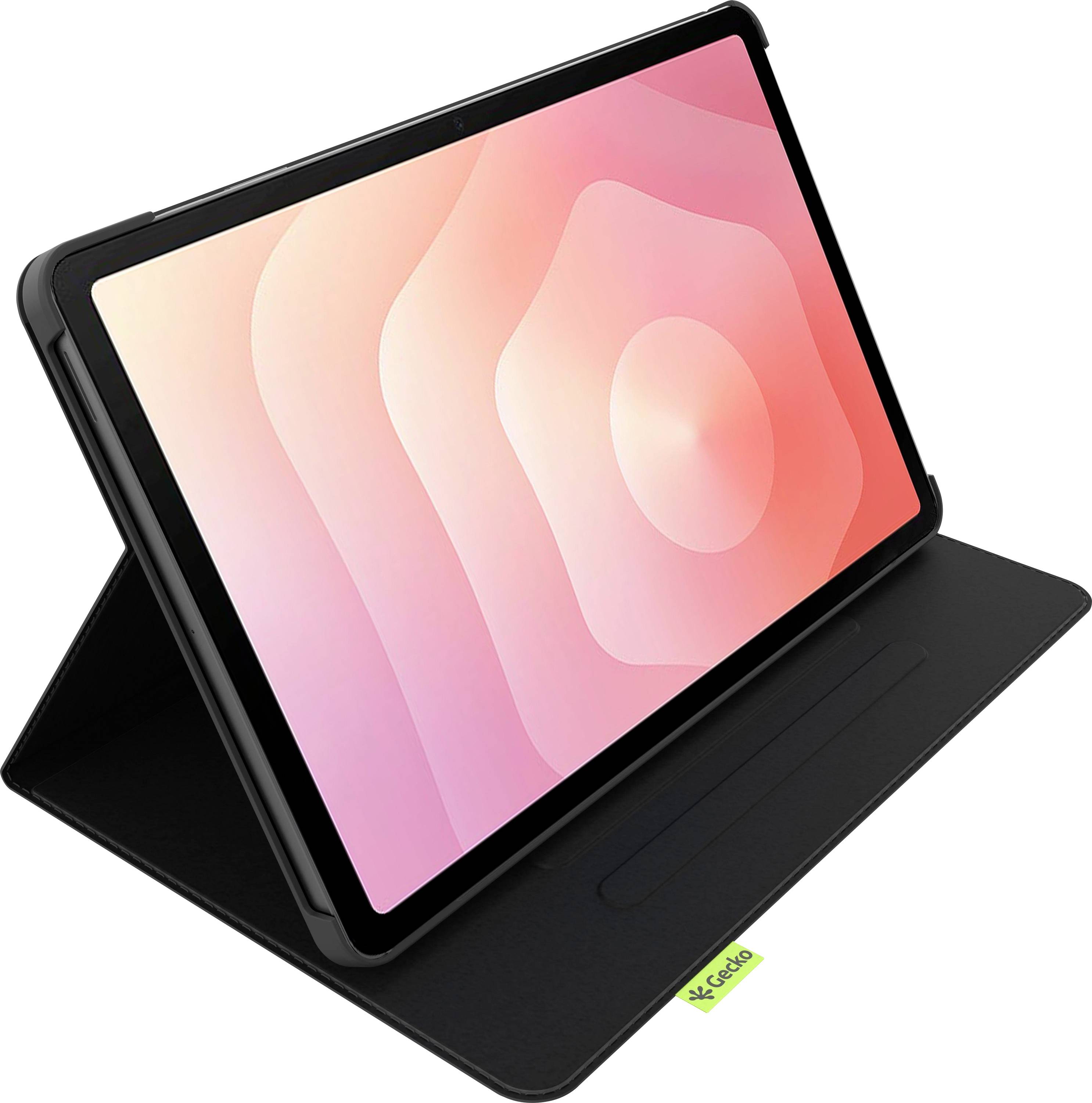 Tablet v černém obalu folio zobrazující obrazovku s gradientem od růžové k oranžové, mírně nakloněný doprava.