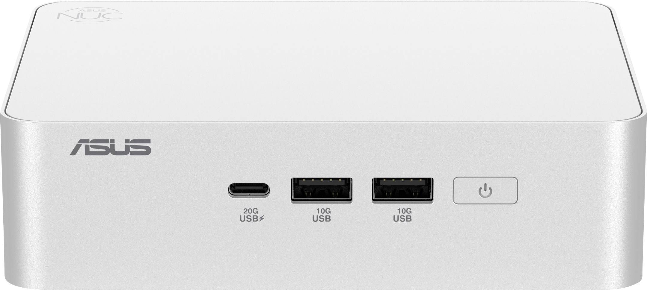 Přední pohled na bílý mini PC ASUS se dvěma porty USB-A, jedním portem USB-C a tlačítkem napájení na přední straně.