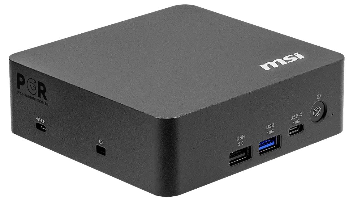 Kompaktní MSI mini PC s předními porty USB a tlačítkem napájení, zobrazený v tříčtvrtinovém pohledu na bílém pozadí.