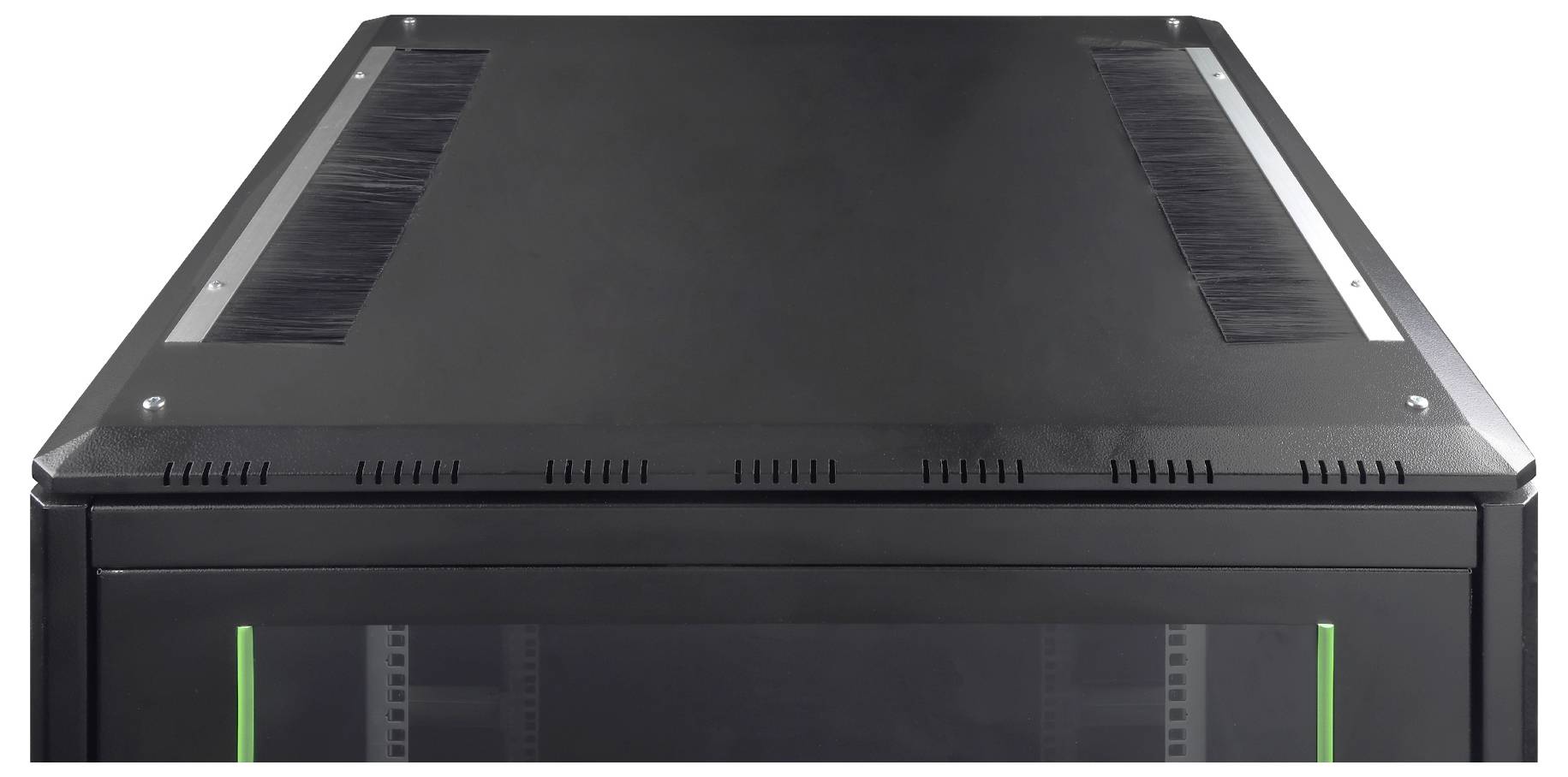 Černý serverový stojan pohled shora, ukazující ventilační panely a elegantní design, vhodný pro umístění elektronického a síťového vybavení.