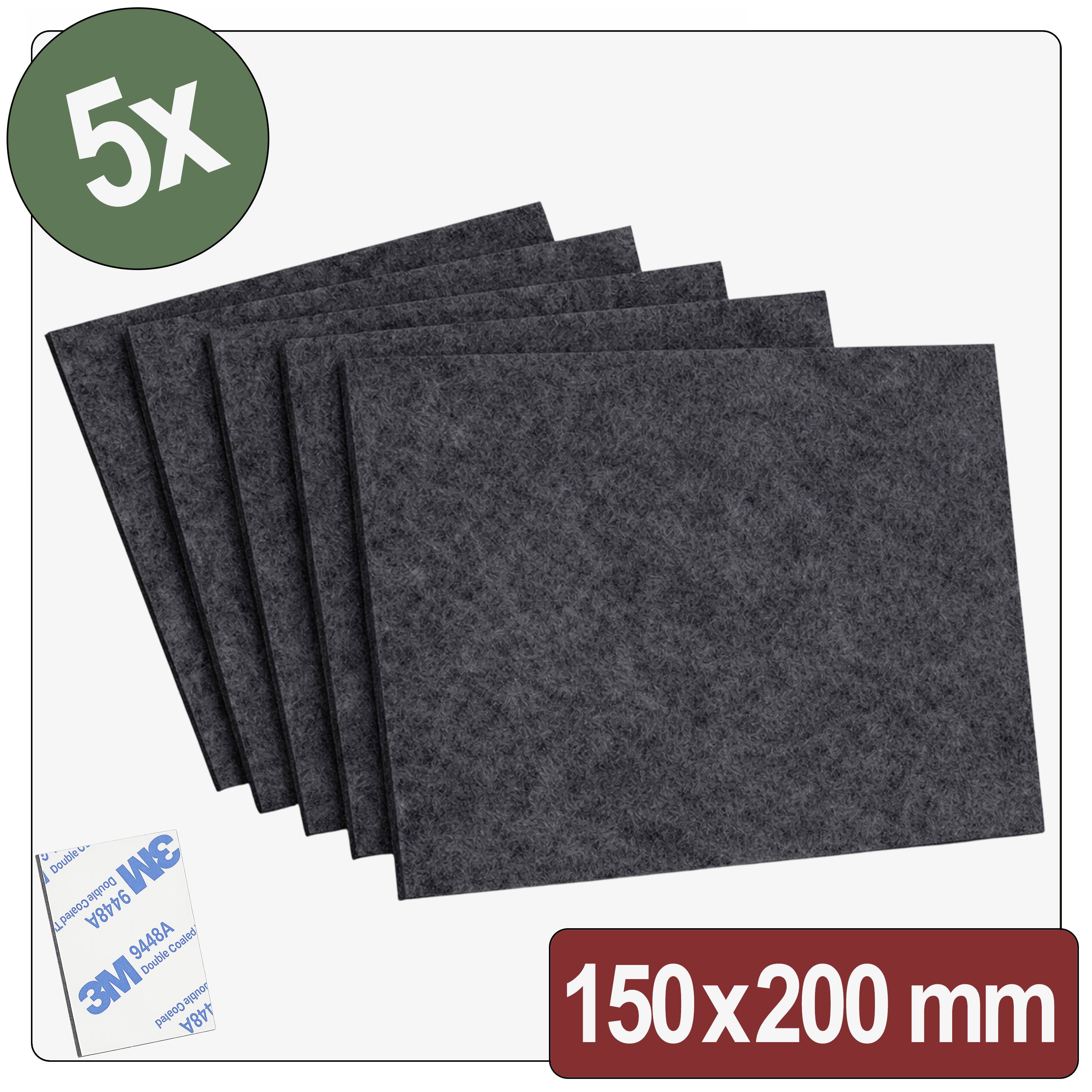 Sada pěti černých obdélníkových filcových listů, velikost 150x200 mm, obsahuje samolepicí podklad.