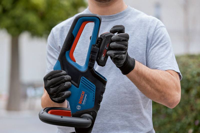 Bosch Professional GHE 18V-60 akumulátor Aku nůžky na živý plot + akumulátor 18 V-2