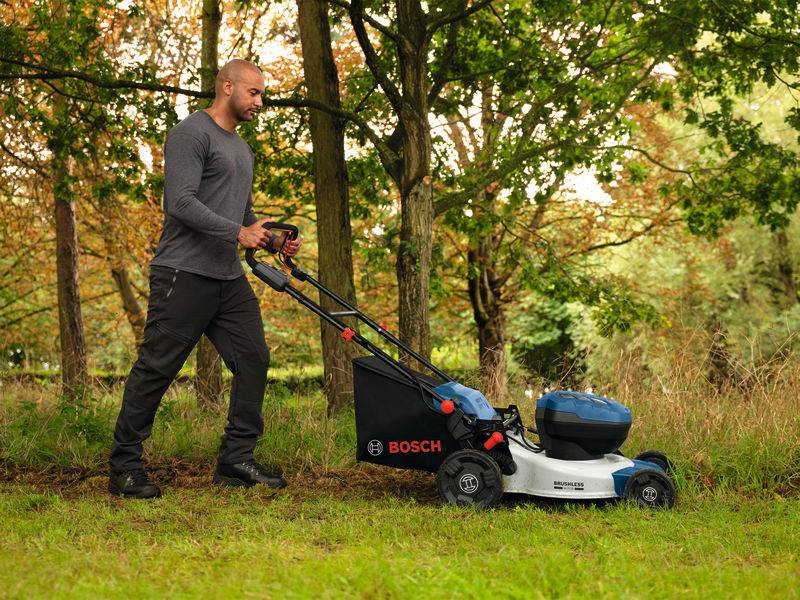 Bosch Professional GRA18V2-46SP akumulátor Akumulátorová sekačka mulčovací funkce šířka sekání 46 cm-2