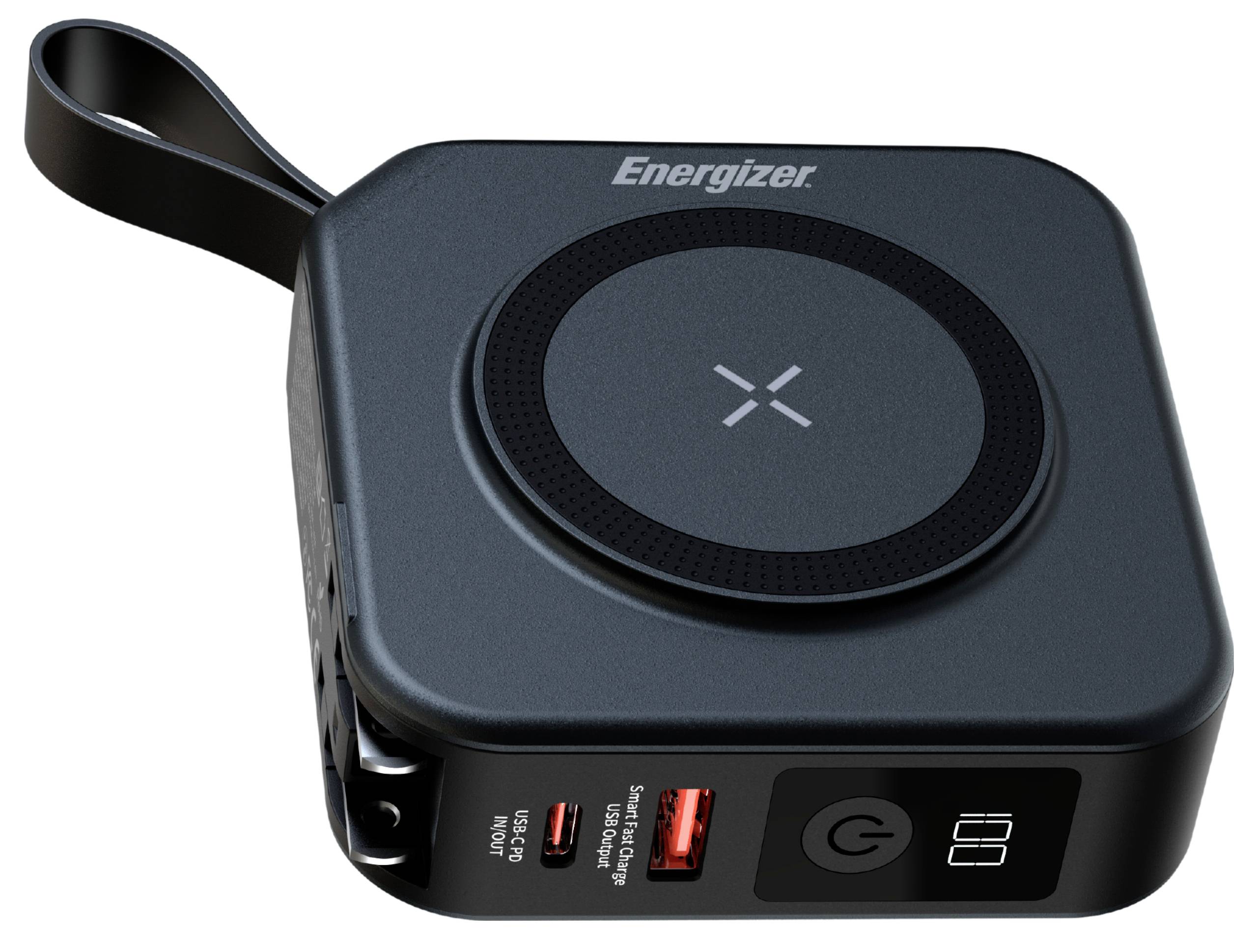 Kompaktní bezdrátová powerbanka Energizer se smyčkou na nošení, s nabíjecí ploškou na horní straně a porty USB a tlačítkem napájení na boku.