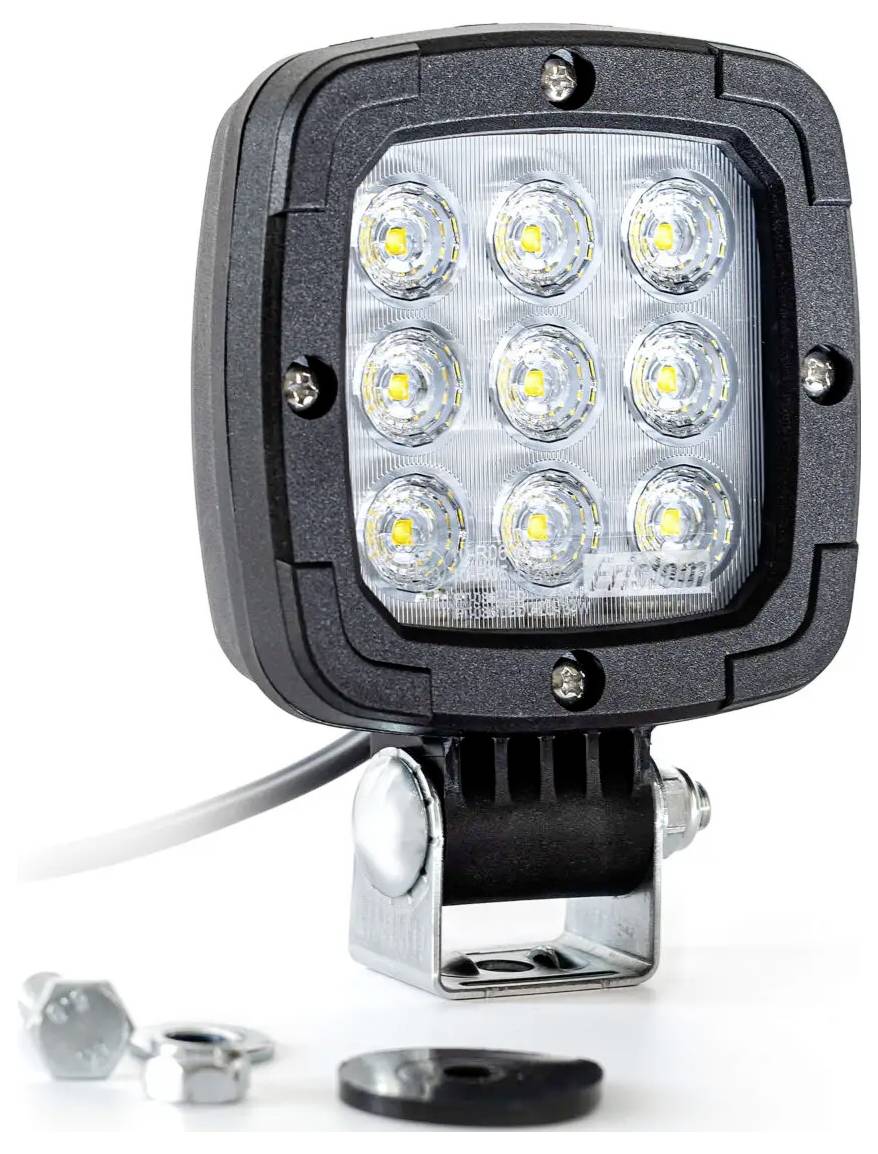 Černý čtvercový LED pracovní reflektor s devíti LED diodami a nastavitelným montážním držákem, zobrazen s příslušenstvím na bílém pozadí.