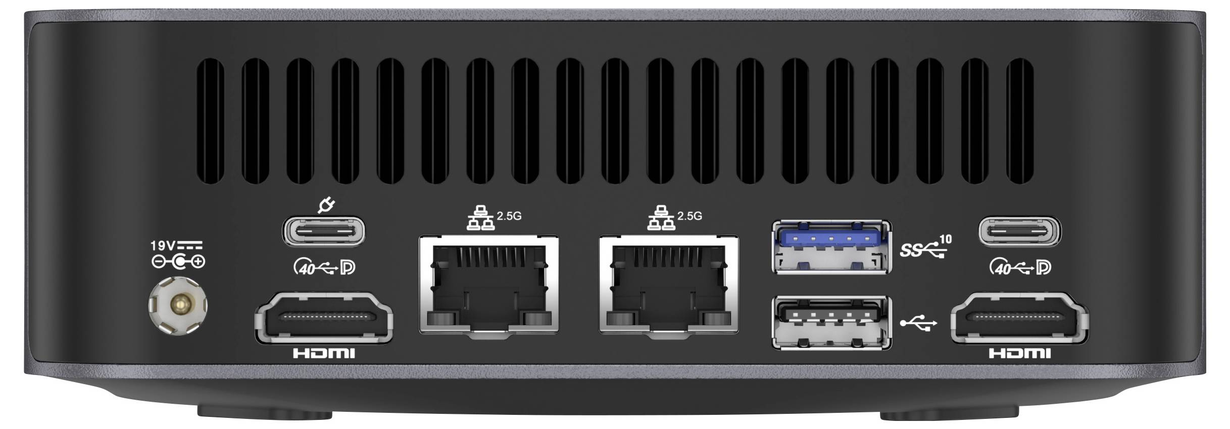 Zadní pohled na kompaktní počítač, zobrazující ventilační otvory a porty: napájení, HDMI, dva 2.5G Ethernet, USB-A, USB-C a duální HDMI.