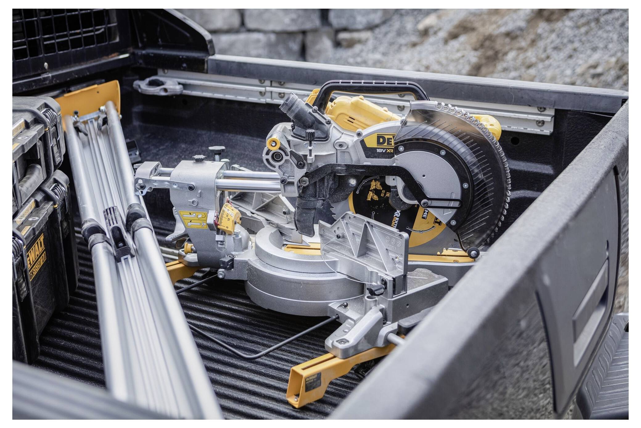 DEWALT DCS782N akumulátorová panelová pila, bez akumulátoru, bez nabíječky-9