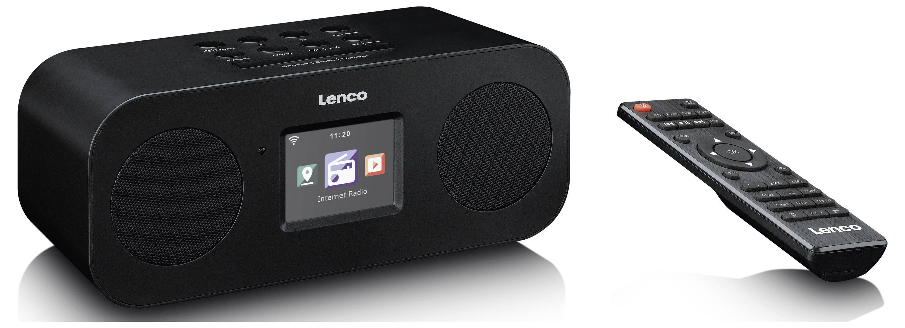 Černé audio zařízení s reproduktory a obrazovkou zobrazující "Internet Radio". Vedle něj je položeno dálkové ovládání.
