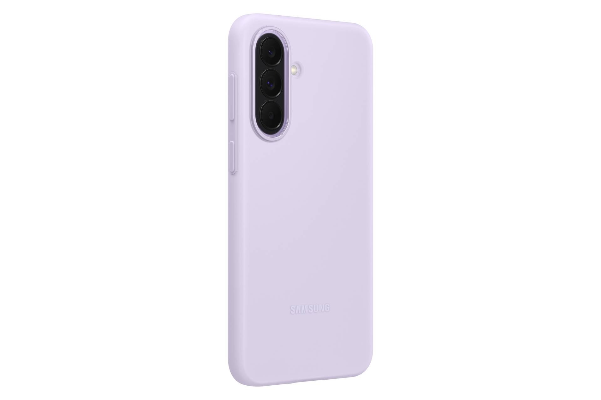 Zadní strana světle fialového smartphonu Samsung s trojitým modulem zadní kamery a bleskem na bílém pozadí.