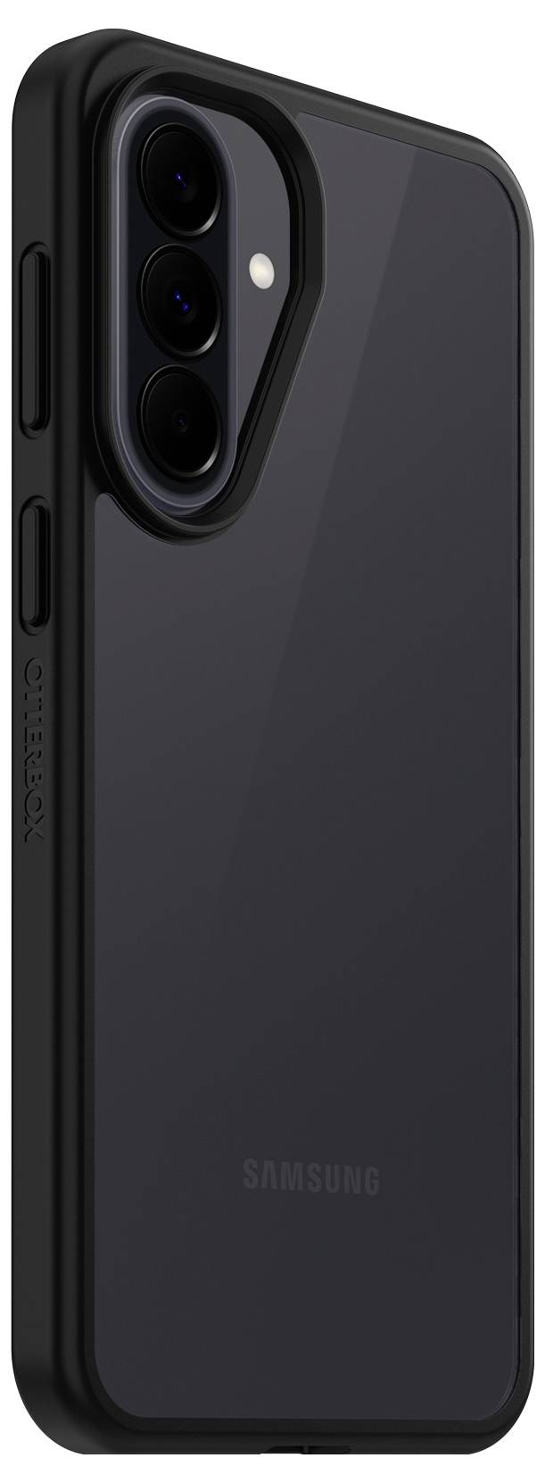 Černý smartphone Samsung v ochranném pouzdru, zobrazený zezadu s trojitými zadními kamerami a bleskem.