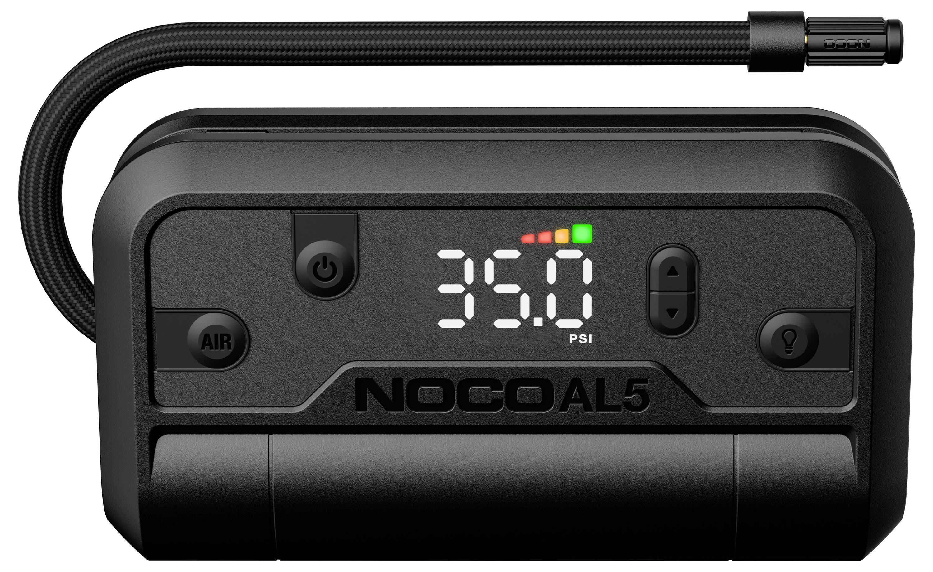 Přenosný inflator NOCO Air 35.0 PSI s displejem, tlačítky napájení, vzduchu a světla, plus připojená hadice.