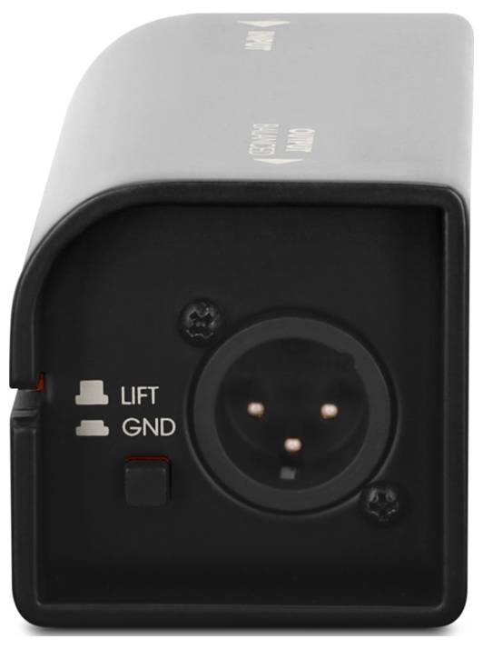 Detailní záběr panelu napájecího konektoru s kulatým 3kolíkovým portem a přepínačem označeným "LIFT" a "GND" na levé straně.