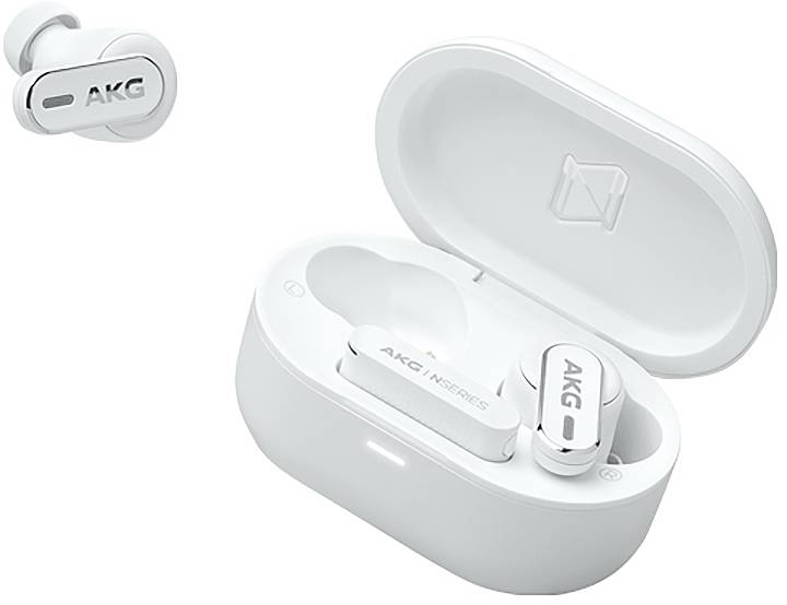 Bílá bezdrátová sluchátka AKG true wireless v otevřeném nabíjecím pouzdře, s jedním sluchátkem zobrazeným zvlášť.