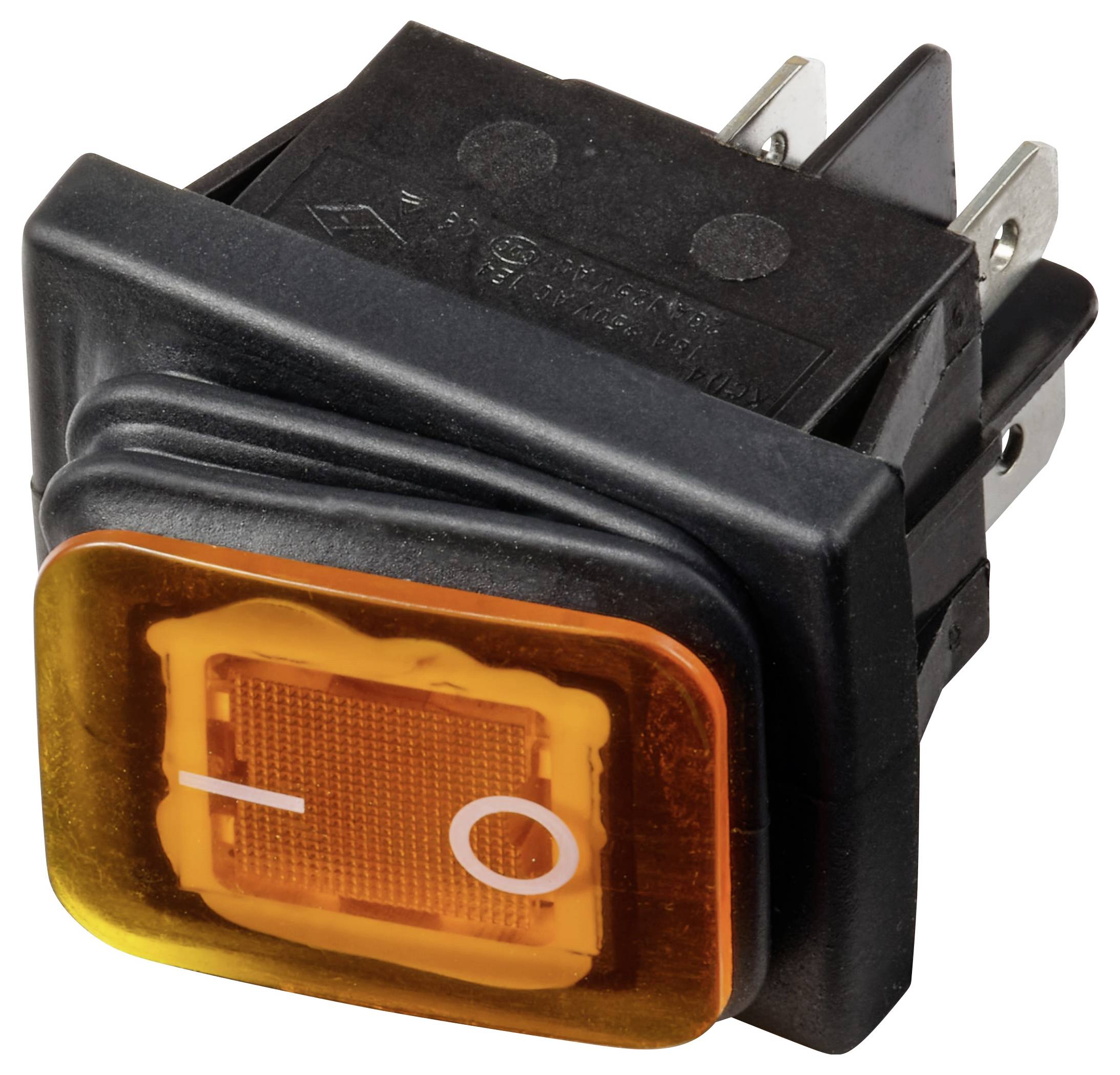 Oranžový osvětlený houpací přepínač s označením "I" a "O", zobrazený na černé elektrické součástce s kovovými svorkami.