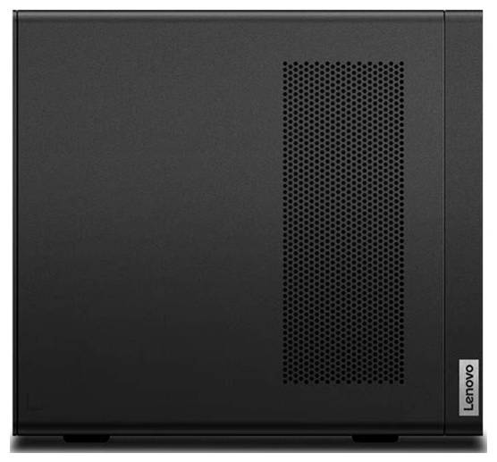 Černá stolní počítačová věž Lenovo, pohled zepředu s děrovaným ventilačním panelem a logem značky v dolní pravé části.