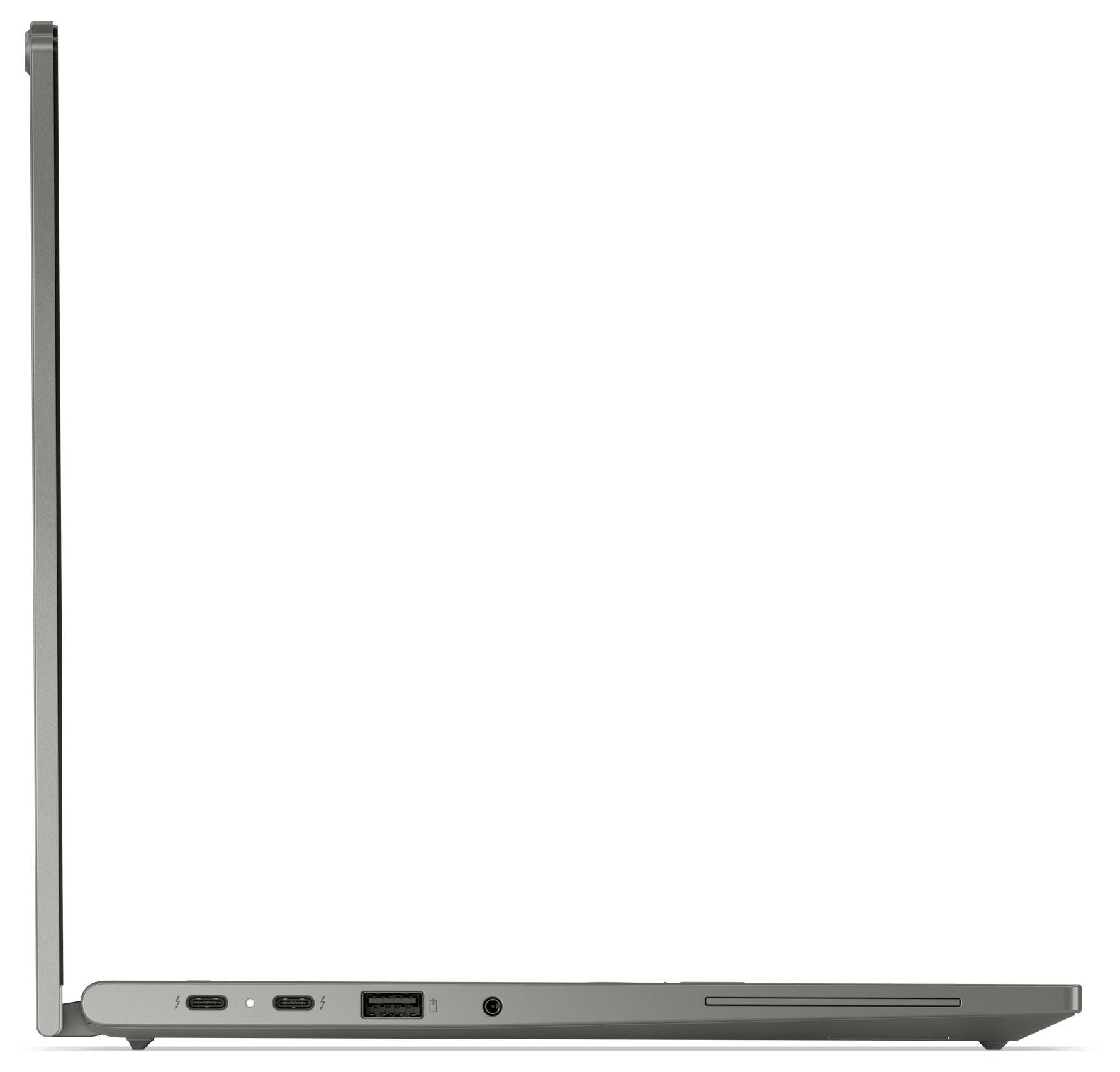 Boční pohled na tenký šedý laptop, zobrazený otevřený s viditelnou hranou displeje, základnou klávesnice, porty a závěsem na bílém pozadí.