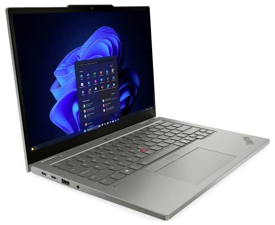 Stříbrný notebook Lenovo ThinkPad otevřený na bílém pozadí, zobrazující plochu Windows 11 na jeho obrazovce.