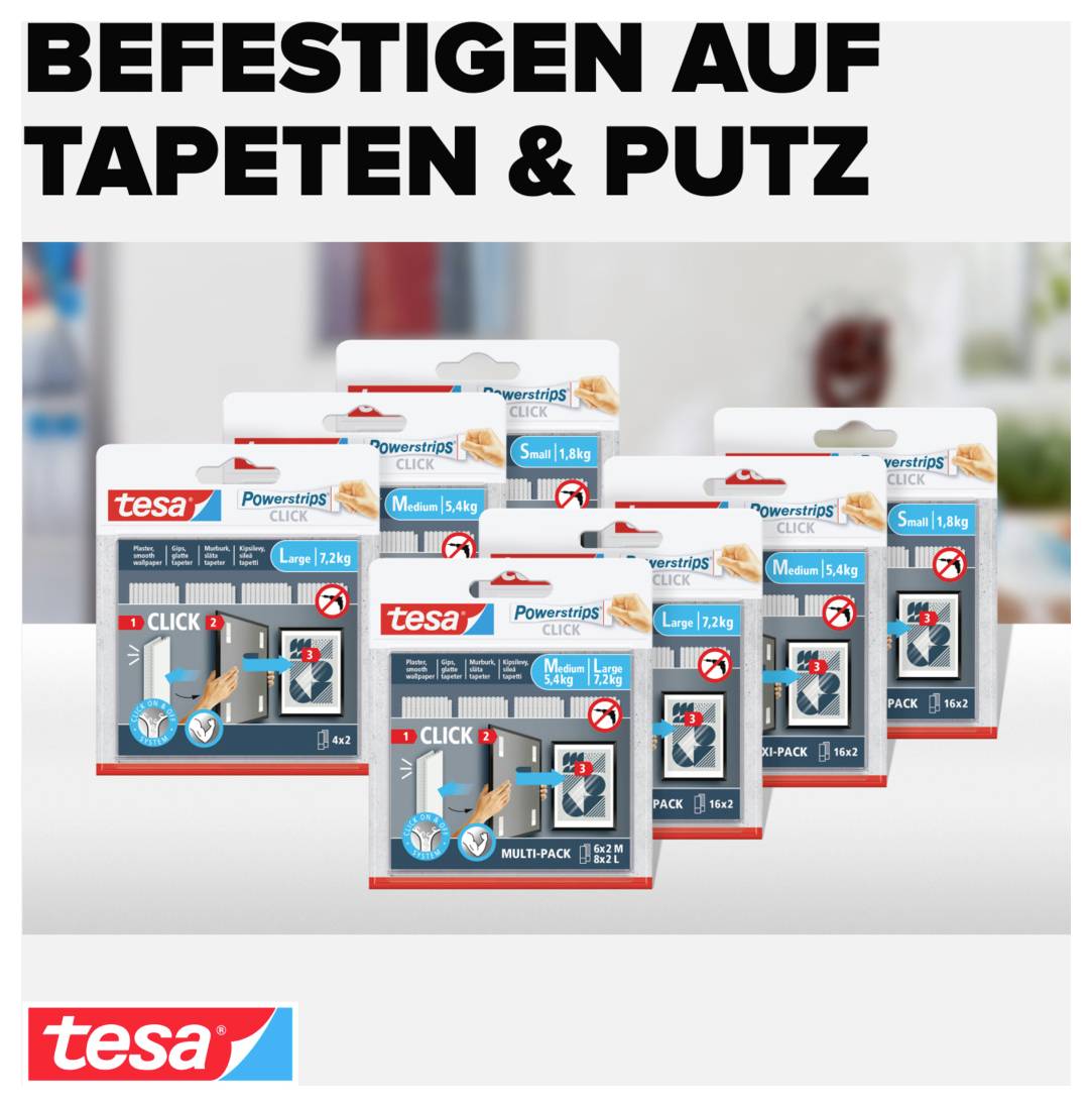 Tesa Powerstrips lepicí háčky a pásky pro upevňování předmětů na tapetě a omítce, zobrazené v různých velikostech balení pod německým nápisem "Befestigen auf Tapeten & Putz".