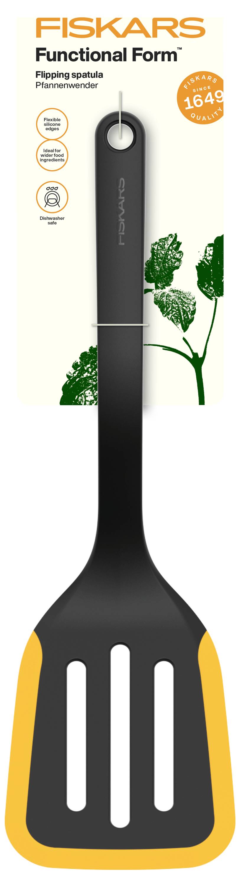Obrázek produktu spatuly Fiskars Functional Form s funkcí překlápění s černou rukojetí a širokým děrovaným černožlutým hlavicí, zobrazen s oranžovým odznakem "1649" a štítkem "Functional Form".