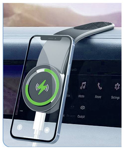 Smartphone připevněný v autovém větrací otvoru s bezdrátovým nabíjením a zelenou ikonou baterie na obrazovce.