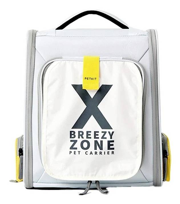 Bílá přepravka pro domácí mazlíčky PetKit Breezy Zone s předním zipem a černou rukojetí nahoře.