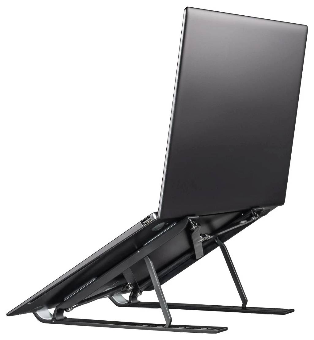 Zavřený notebook na zvýšeném stojanu, zobrazující nastavitelný ergonomický úhel pohledu na bílém pozadí.