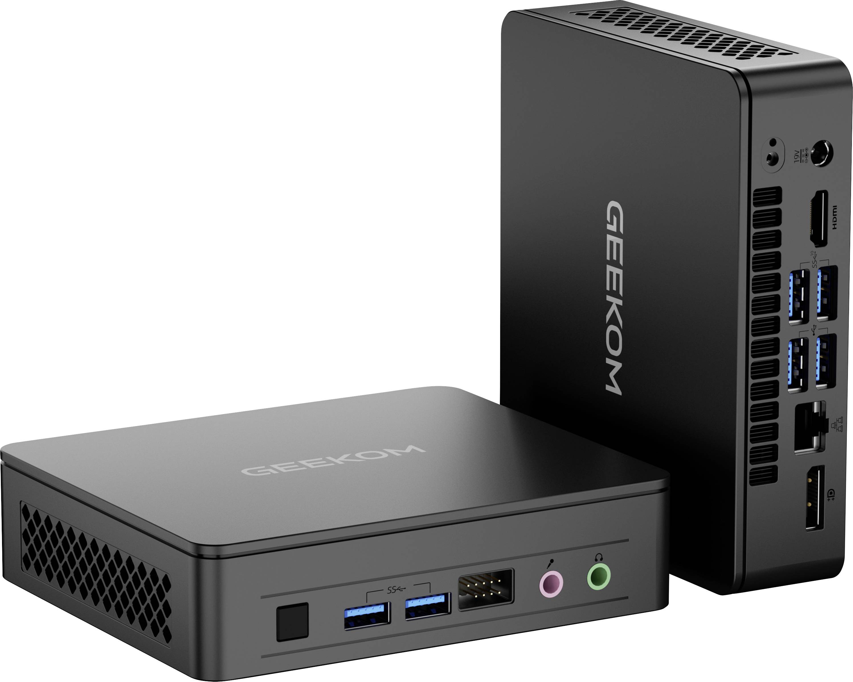 Dva kompaktní černé mini PC od GEEKOMu zobrazeny, jeden vodorovně a jeden postavený ve vertikální poloze, přičemž jsou zdůrazněny přední a boční porty.
