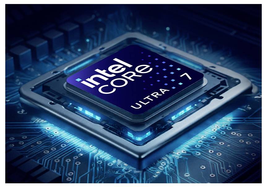 Zblízka na čipu procesoru Intel Core Ultra 7 svítícím modře na desce plošných spojů.