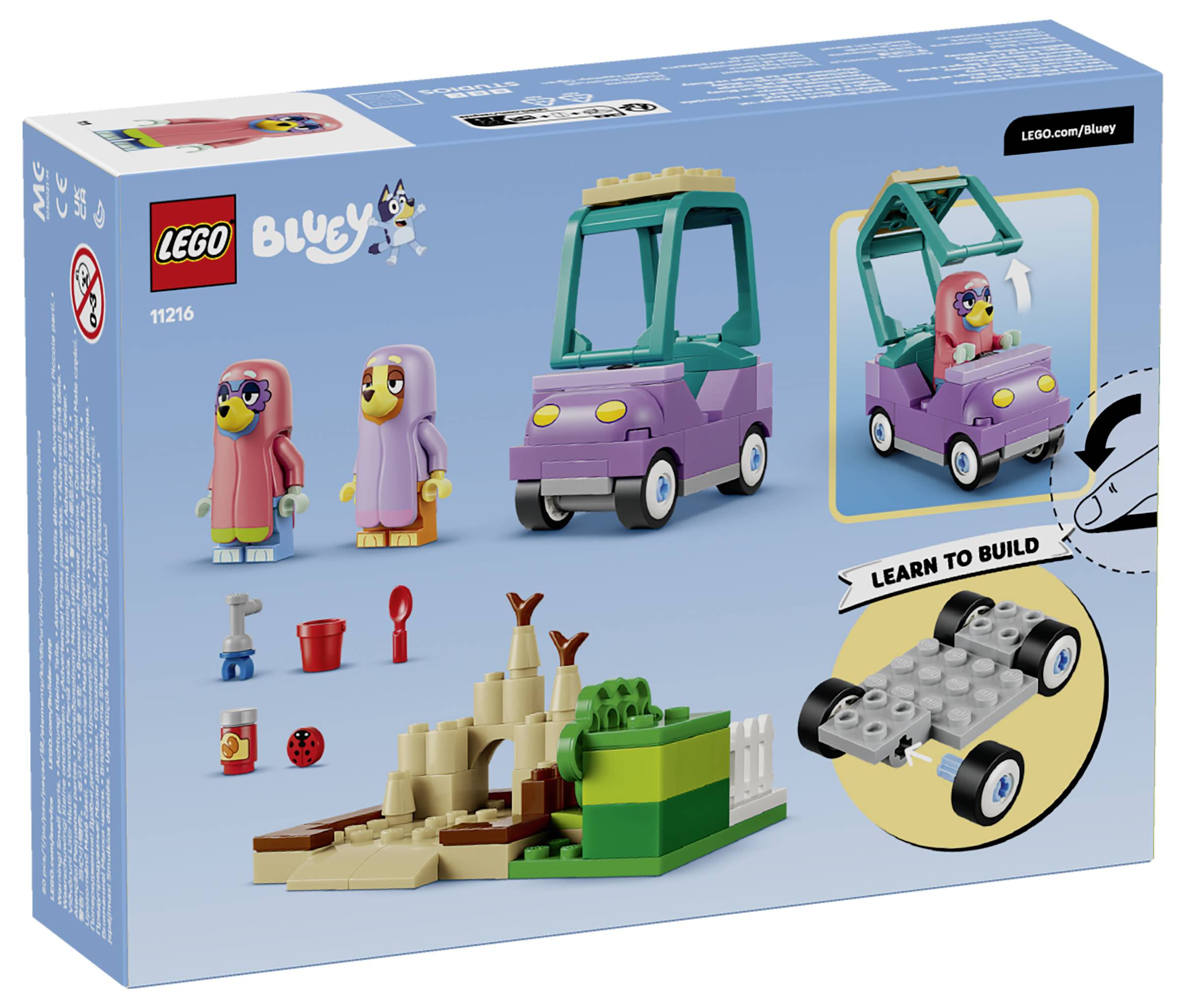 LEGO Bluey sada "Nauč se stavět" na krabici zobrazující dvě figurky ptáků, fialovo-zeleného auta a malou scénu s pískem a trávou s příslušenstvím.