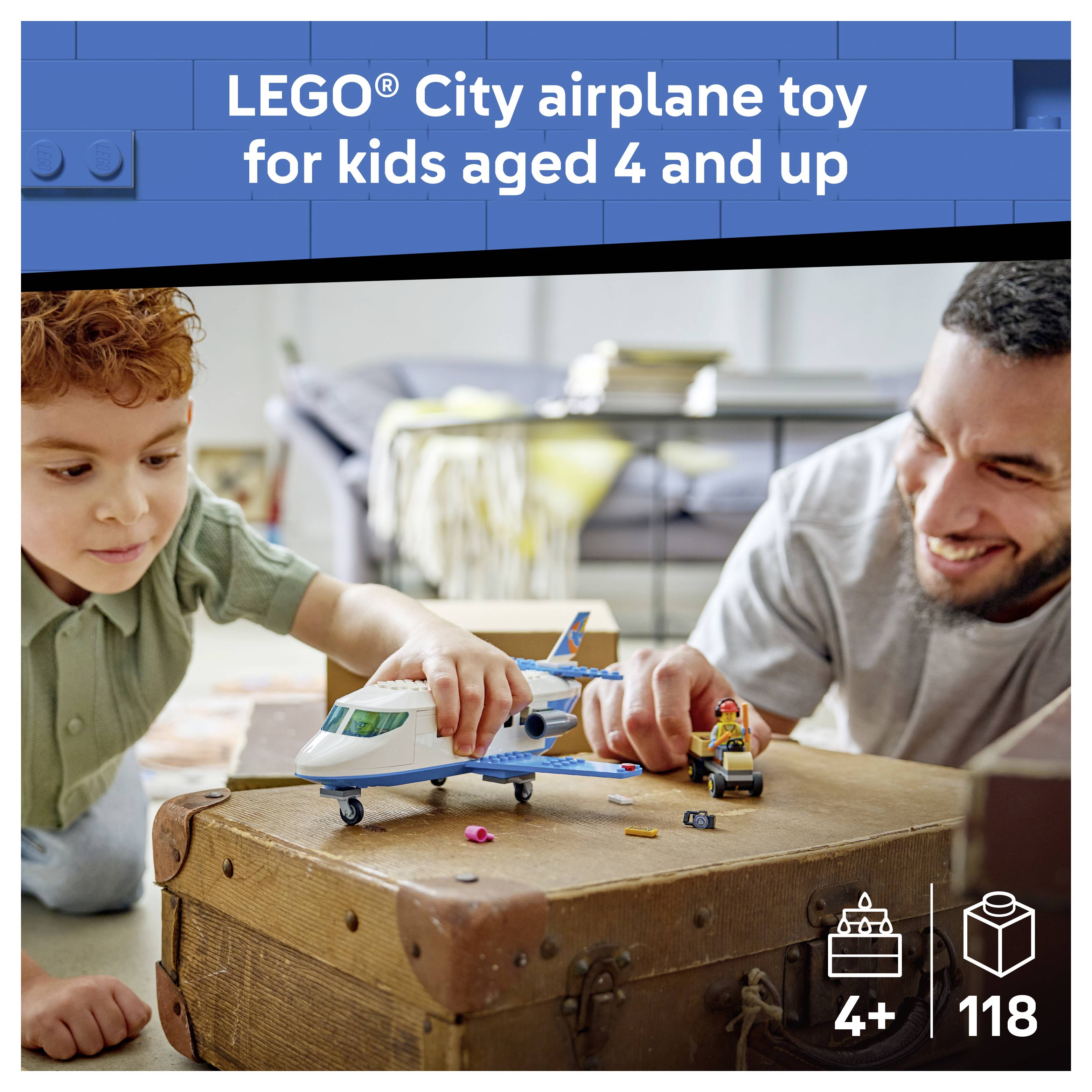 Legostadt letadlo - hračka pro děti od 4 let. Obrázek ukazuje dítě a dospělého si hrající se stavebním letadlem. Sada obsahuje 118 dílků.