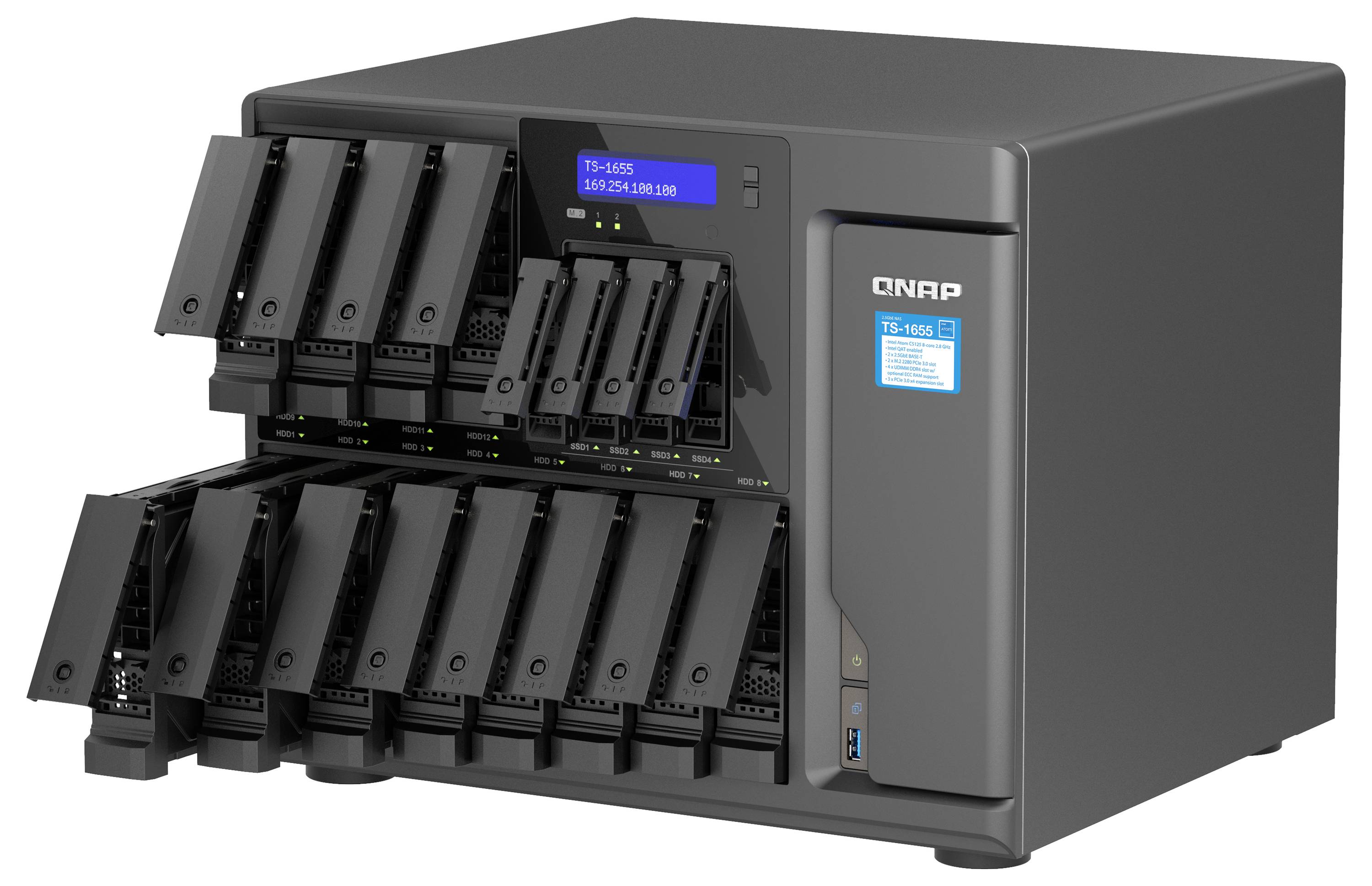 QNAP NAS úložný server s více přední přístupové soupravy jednotek otevřené, modré stavové displeje a USB porty na pravém panelu.