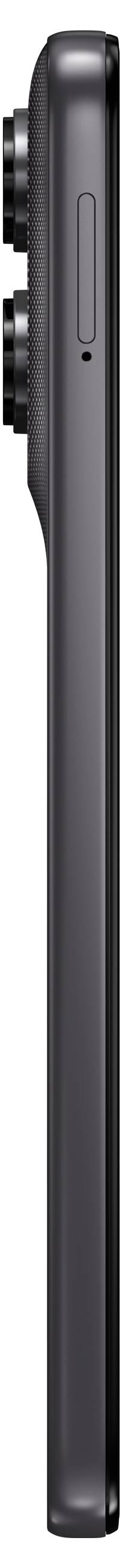 Pohled ze strany na černý smartphone, který ukazuje jeho štíhlý profil, boční tlačítko a malý otvor portu.