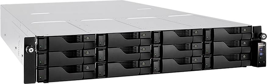 Přední pohled na serverový úložný systém v rackovém provedení s 24 vyměnitelnými jednotkami pro pevné disky a ovládacím panelem na pravé straně.