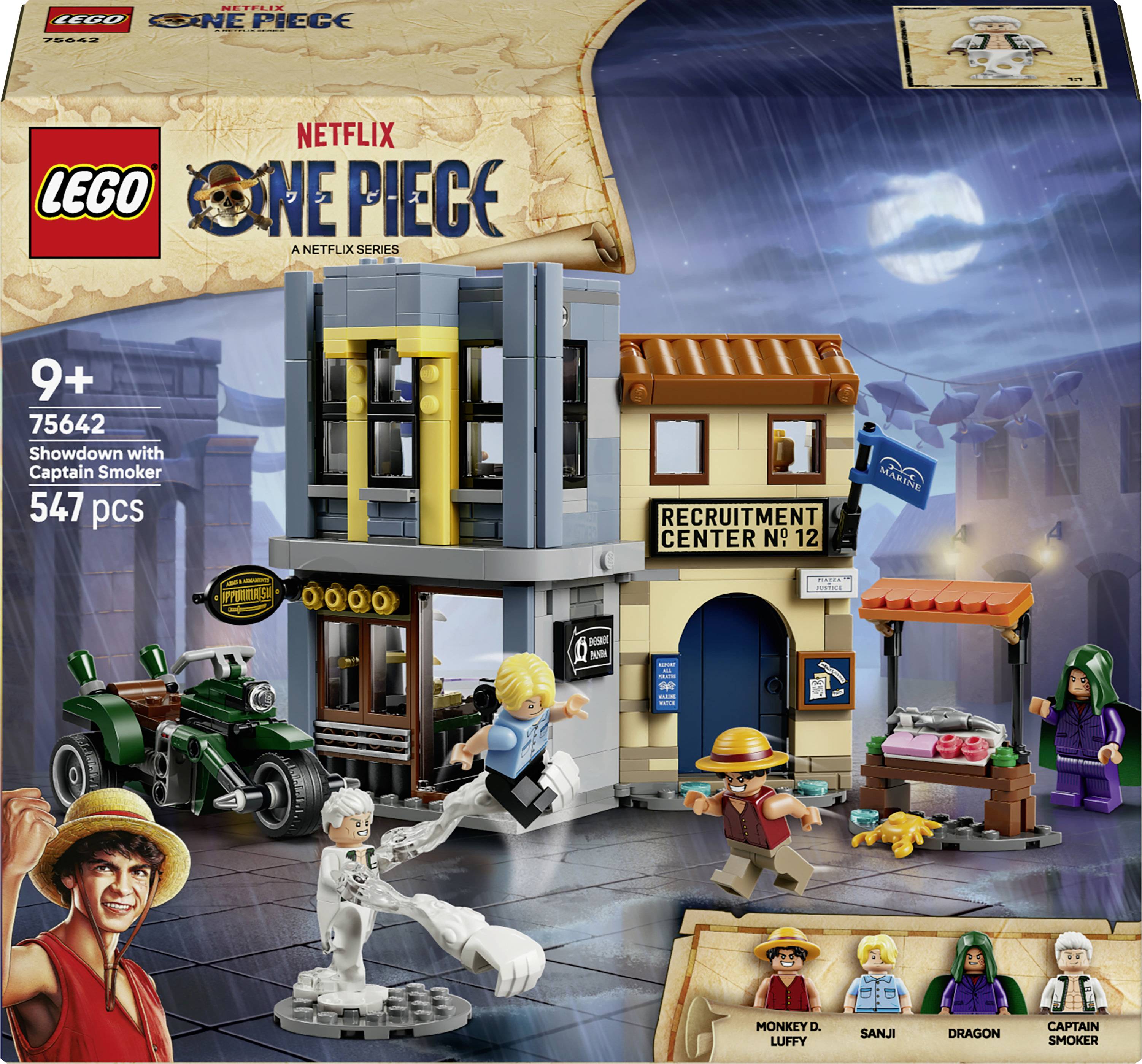 LEGO One Piece "Střetnutí s kapitánem Smokerem" sada, obal zobrazující budovu náboru, Smokera, Luffyho, Sanjího, Dragona a Monkey D. Garpa v akci.