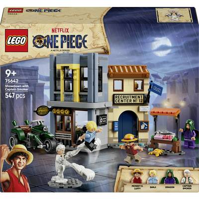 LEGO One Piece "Střetnutí s kapitánem Smokerem" sada, obal zobrazující budovu náboru, Smokera, Luffyho, Sanjího, Dragona a Monkey D. Garpa v akci.