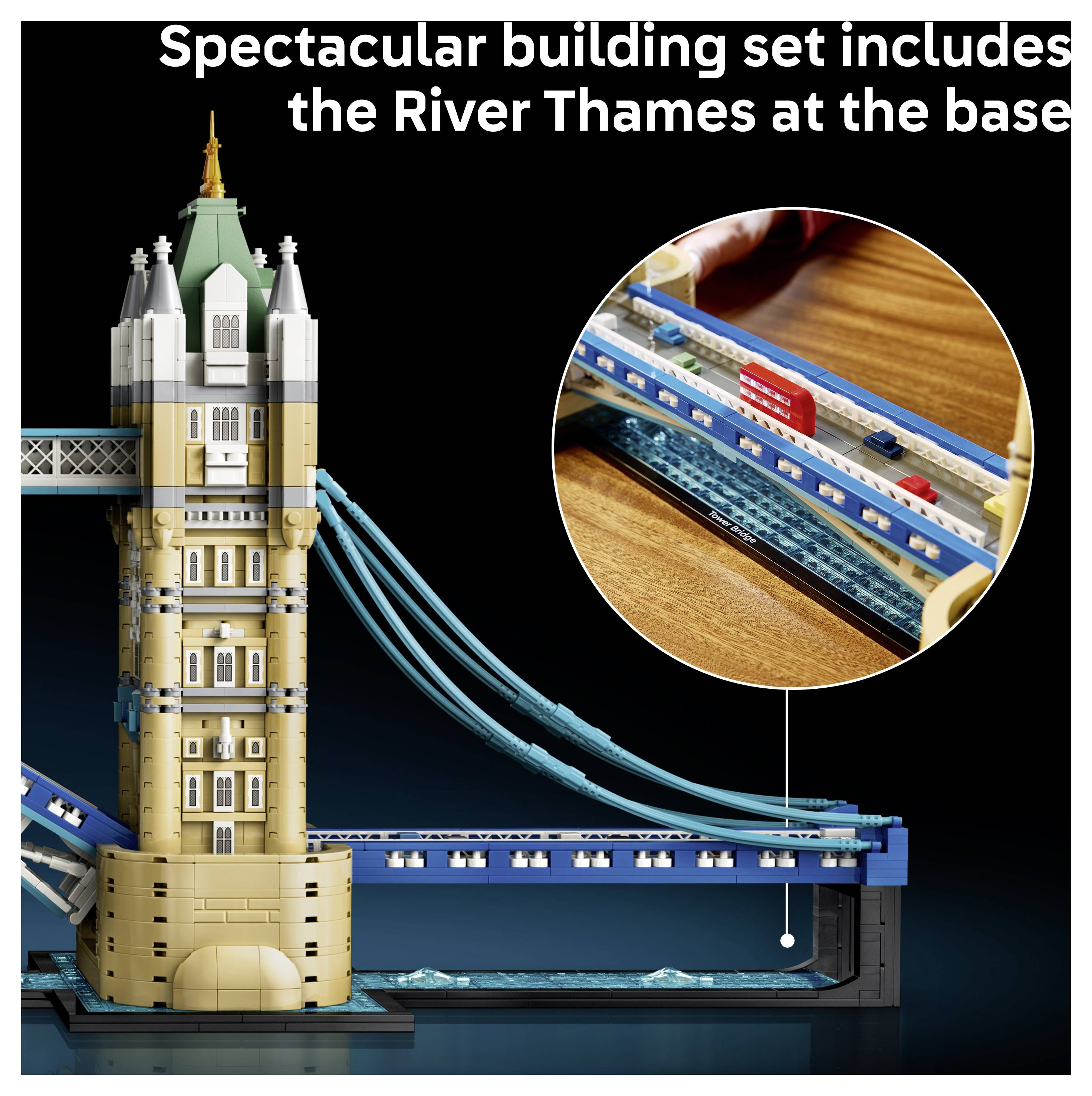 Propagační obrázek sady LEGO Tower Bridge zobrazující věž mostu, modré závěsné kabely a kruhový vložený obrázek detailně stavěné vozovky.