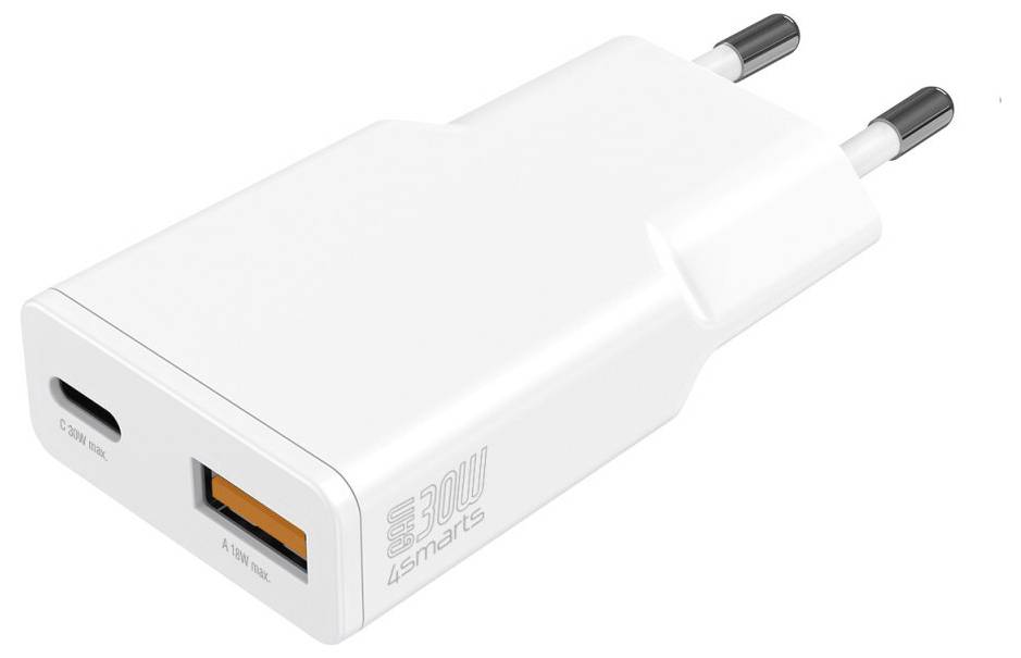 Bílý síťový adaptér se dvěma eurozástrčkami a portem USB-A, zobrazený na bílém pozadí.