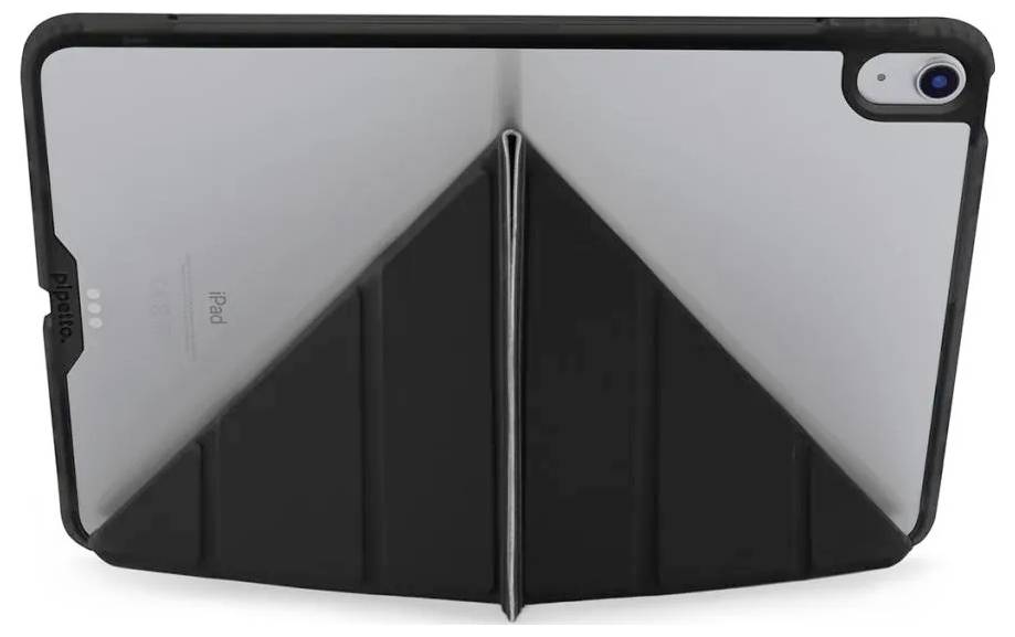 Zadní pohled na černě-šedé pouzdro na iPad se složeným trojúhelníkovým stojanem a výřezem pro fotoaparát v pravém horním rohu.