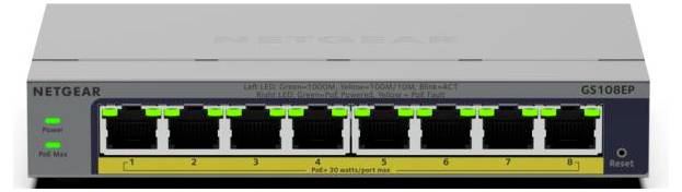 Přední pohled na 8portový gigabitový ethernetový přepínač NETGEAR se zelenými stavovými LED, očíslovanými porty 1–8 a tlačítkem pro resetování vpravo.