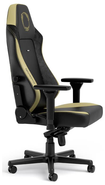 Černá a zlatá ergonomická kancelářská herní židle s vysokým opěradlem, nastavitelnými područkami a kolečkovou základnou na bílém pozadí